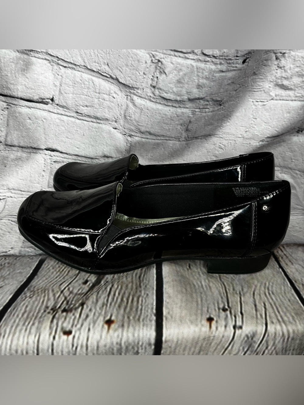 Minimalist Corporate Goth Preppy Dark Academia Liquid Glossy Black‎ Loafers Sz 8 - Picture 2 of 10